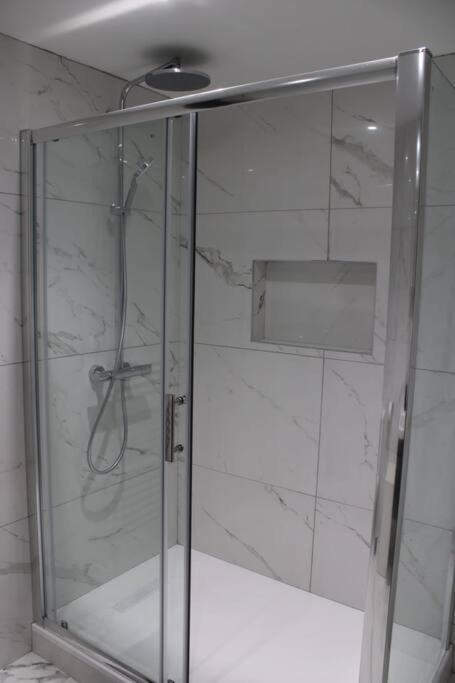 5 Star Apartment Λονδίνο Εξωτερικό φωτογραφία